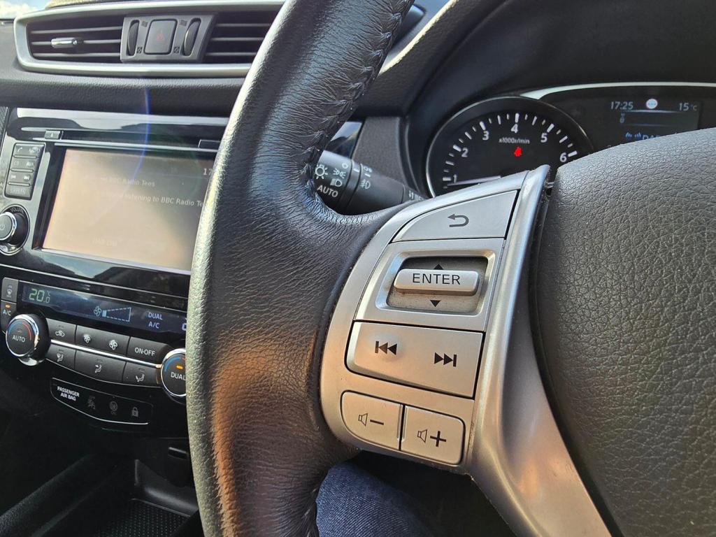 NISSAN X-TRAIL 1.6 DIG-T N-Vision 2017