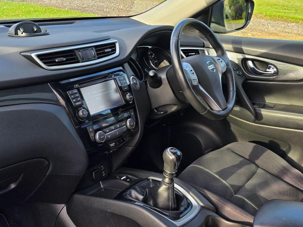 NISSAN X-TRAIL 1.6 DIG-T N-Vision 2017