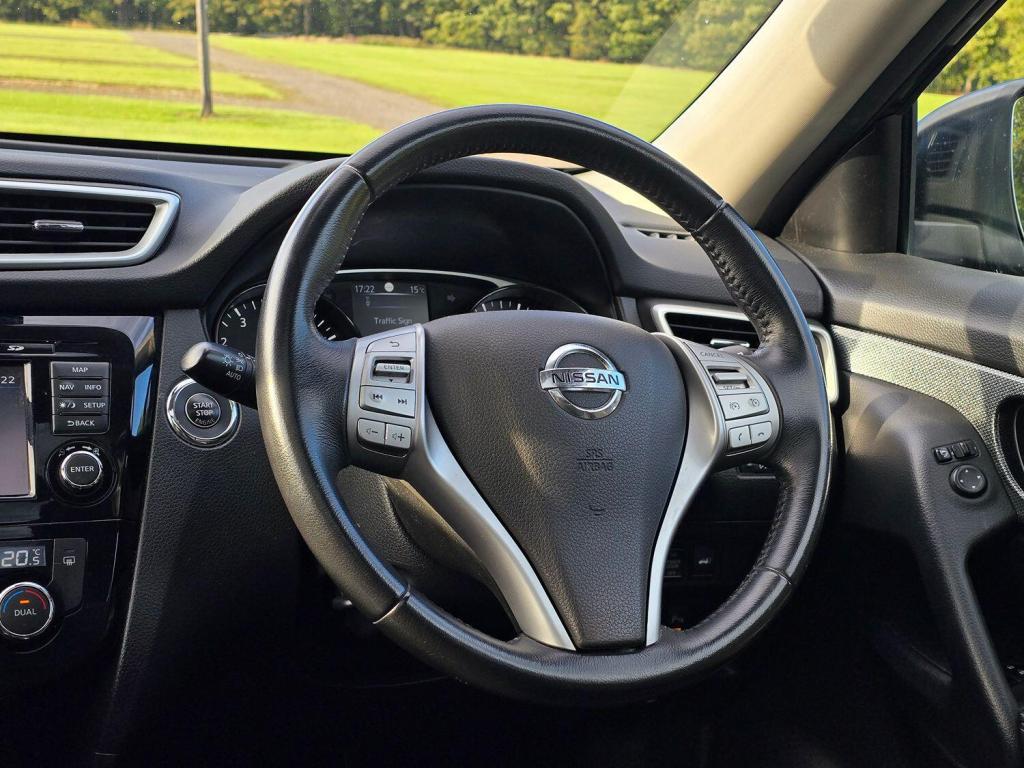 NISSAN X-TRAIL 1.6 DIG-T N-Vision 2017