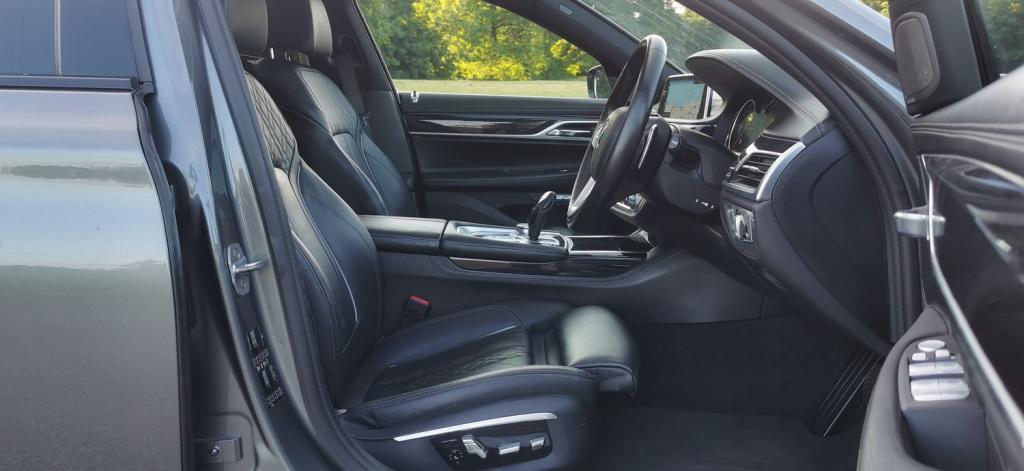 BMW 7 SERIES 3.0 730Ld M Sport Auto Euro 6 ss 4dr 2015