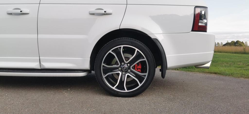 LAND ROVER RANGE ROVER SPORT 3.0 SD V6 HSE Black Auto 4WD Euro 5 5dr 2013