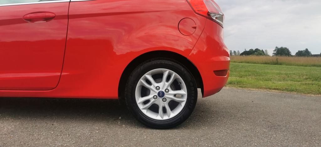 FORD FIESTA 1.25 Zetec Euro 6 3dr 2015