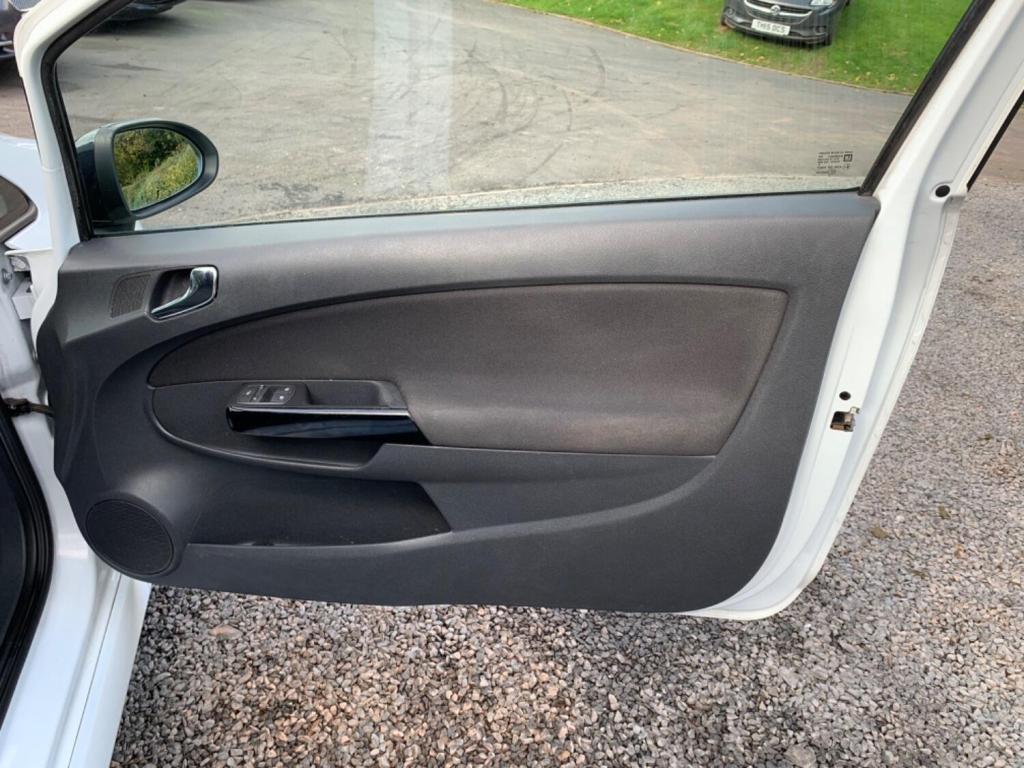 VAUXHALL CORSA 1.2 16V Limited Edition Euro 5 3dr 2012