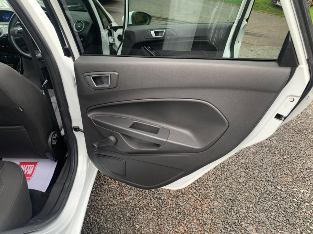 FORD FIESTA 1.0T EcoBoost Titanium Euro 5 ss 5dr 2013