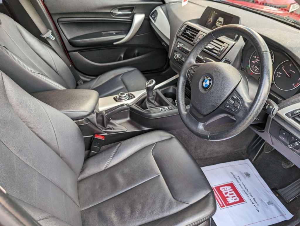 BMW 1 SERIES 1.6 116d ED EfficientDynamics Business Euro 5 (s/s) 5dr 2014