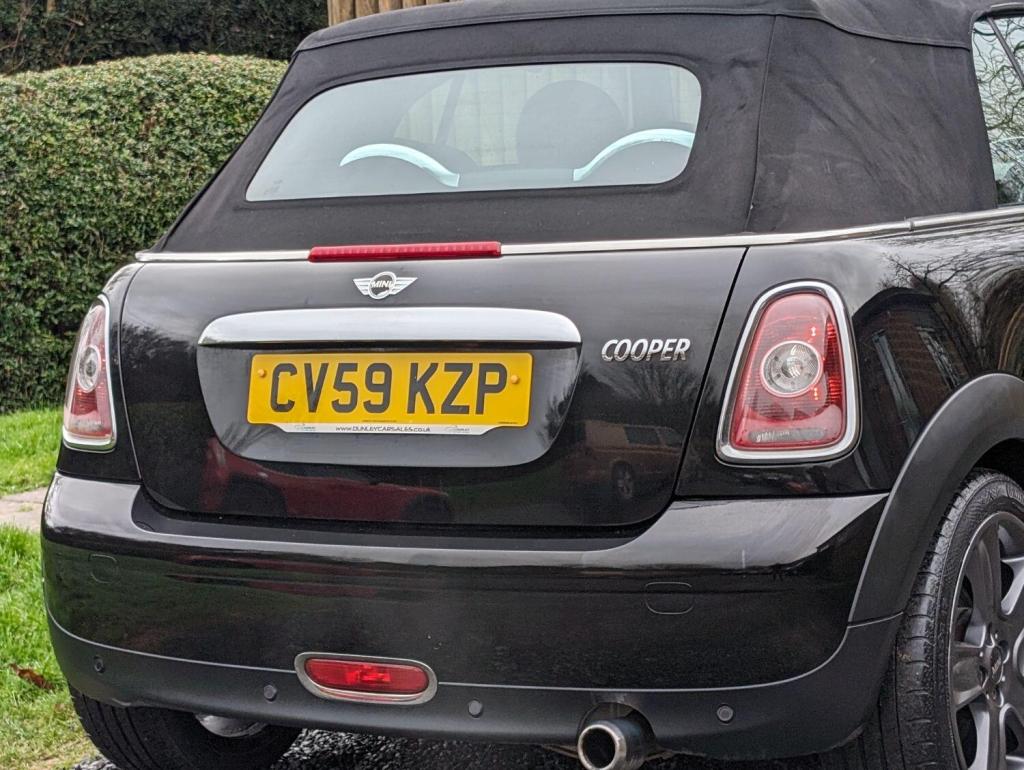 MINI CONVERTIBLE 1.6 Cooper Euro 4 2dr 2009
