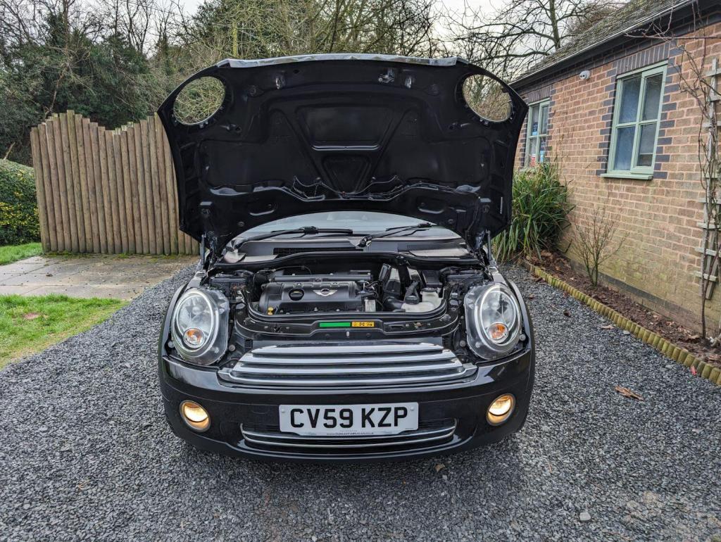MINI CONVERTIBLE 1.6 Cooper Euro 4 2dr 2009