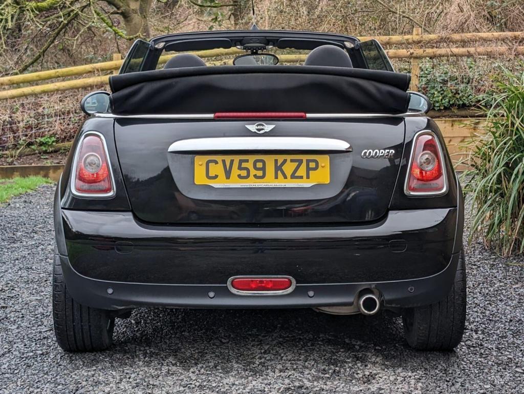 MINI CONVERTIBLE 1.6 Cooper Euro 4 2dr 2009