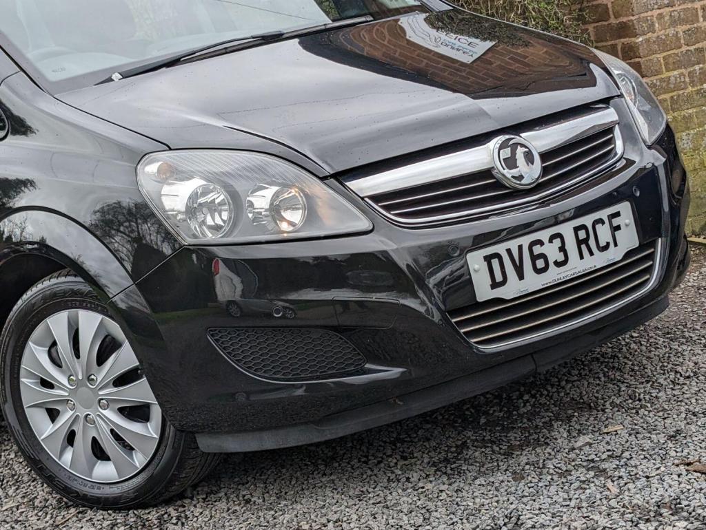 VAUXHALL ZAFIRA 1.6 16V Exclusiv Euro 5 5dr 2013