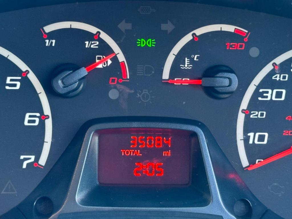 FORD KA 1.2 Studio Euro 5 3dr 2013