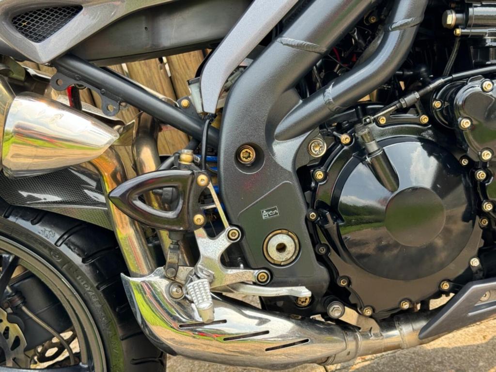 TRIUMPH SPEED TRIPLE 1050 1050 2007