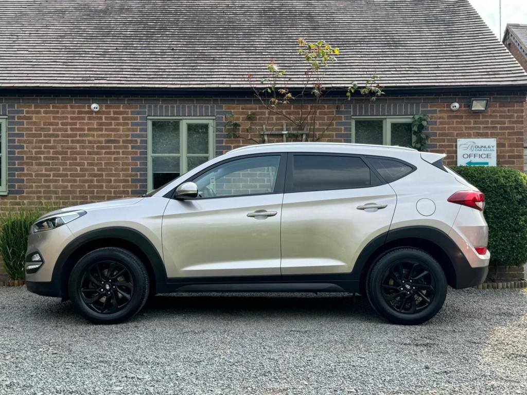 HYUNDAI TUCSON 1.6 GDi Blue Drive SE Nav Euro 6 (s/s) 5dr 2017