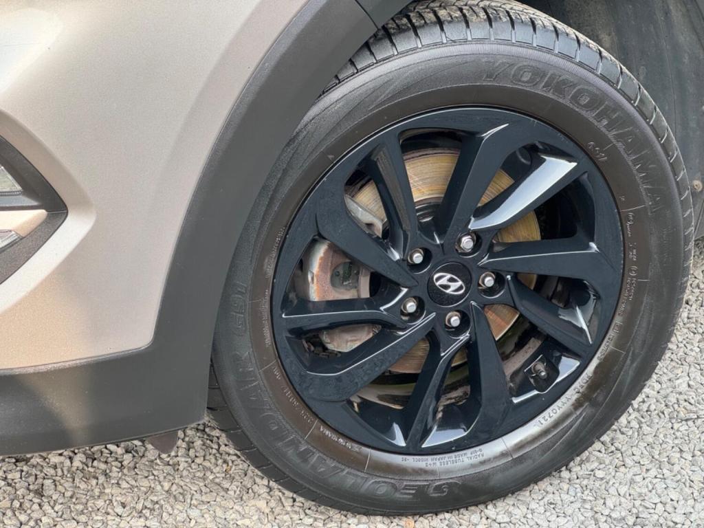 HYUNDAI TUCSON 1.6 GDi Blue Drive SE Nav Euro 6 (s/s) 5dr 2017