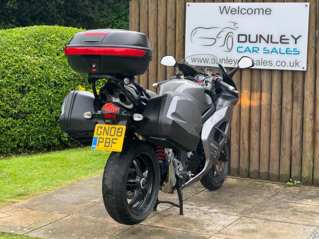 TRIUMPH SPRINT ST 1050 ST 2008