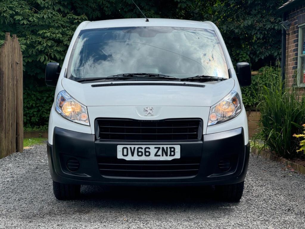PEUGEOT EXPERT 1.6 HDi Professional L1 H1 4dr 2017