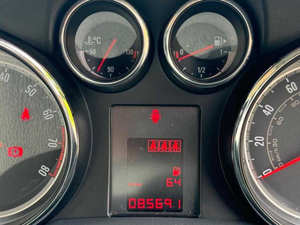 VAUXHALL MOKKA 1.6 SE 2WD Euro 5 (s/s) 5dr 2013