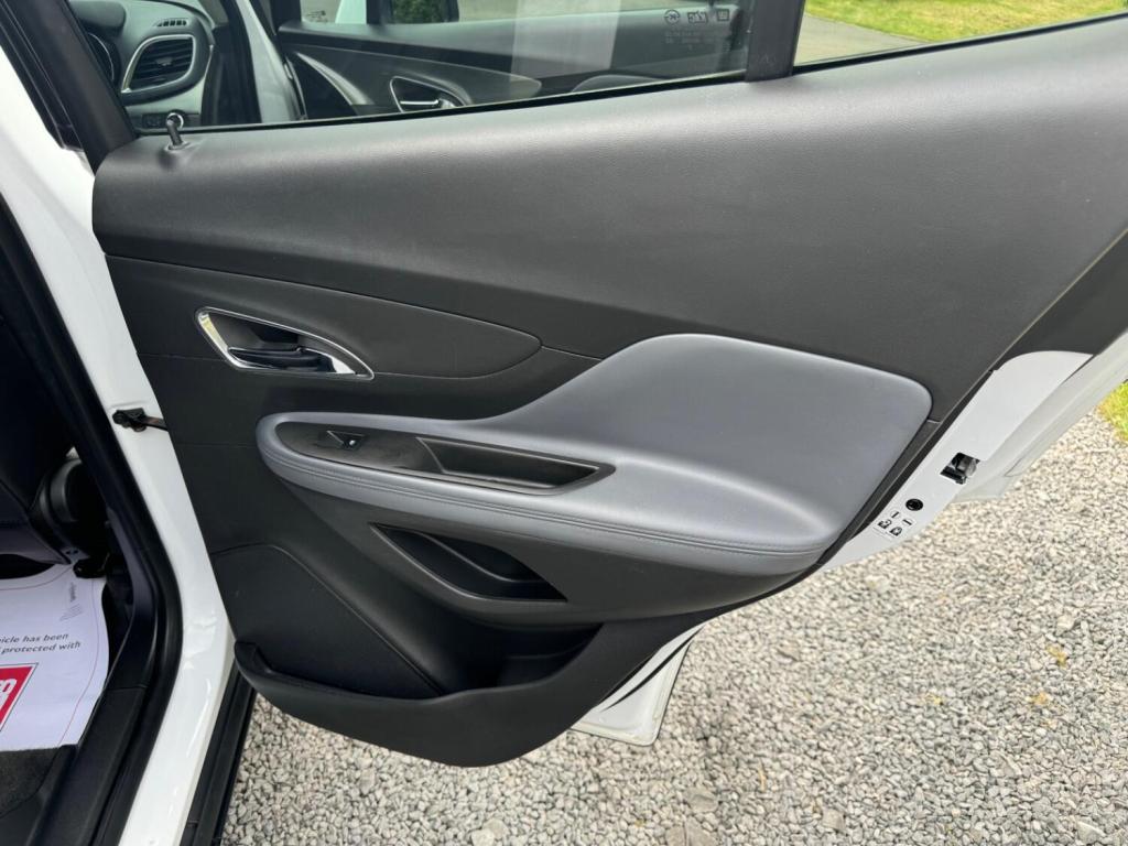 VAUXHALL MOKKA 1.6 SE 2WD Euro 5 (s/s) 5dr 2013