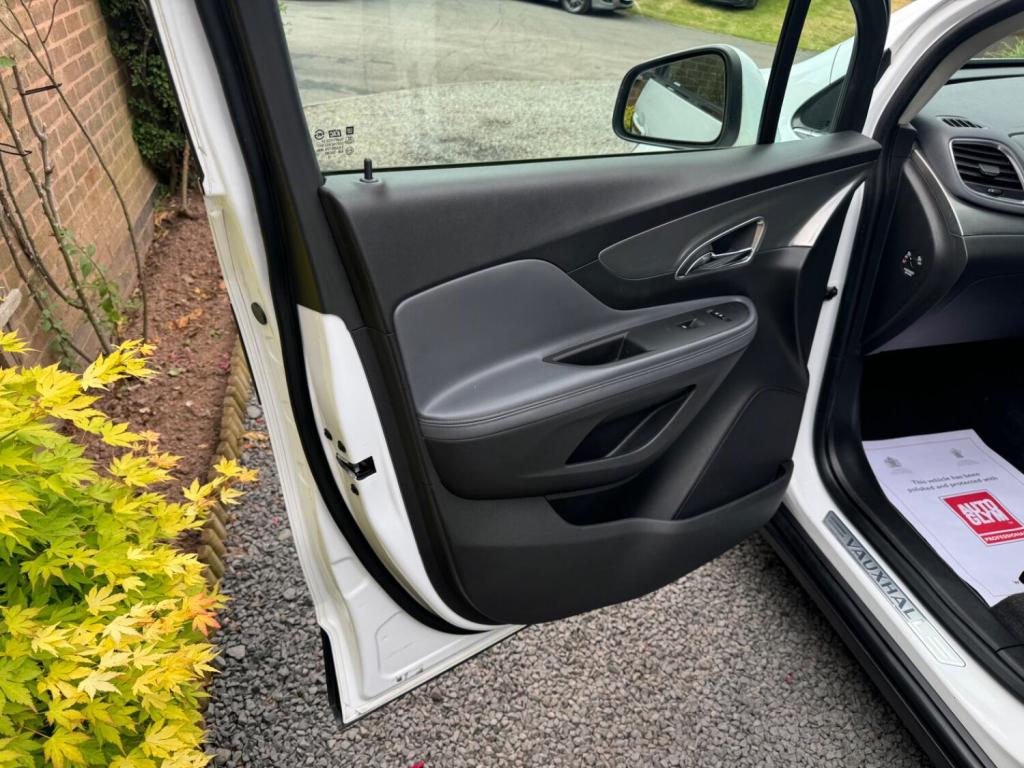 VAUXHALL MOKKA 1.6 SE 2WD Euro 5 (s/s) 5dr 2013