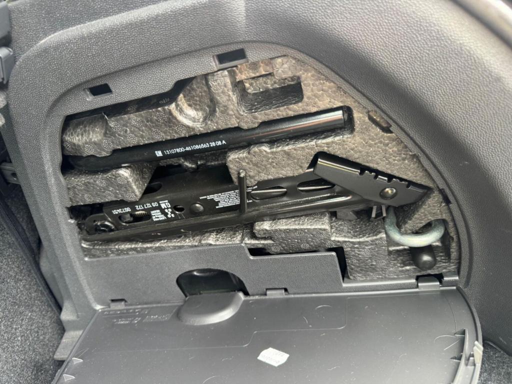 VAUXHALL CORSA 1.4i 16v SXi 3dr 2009