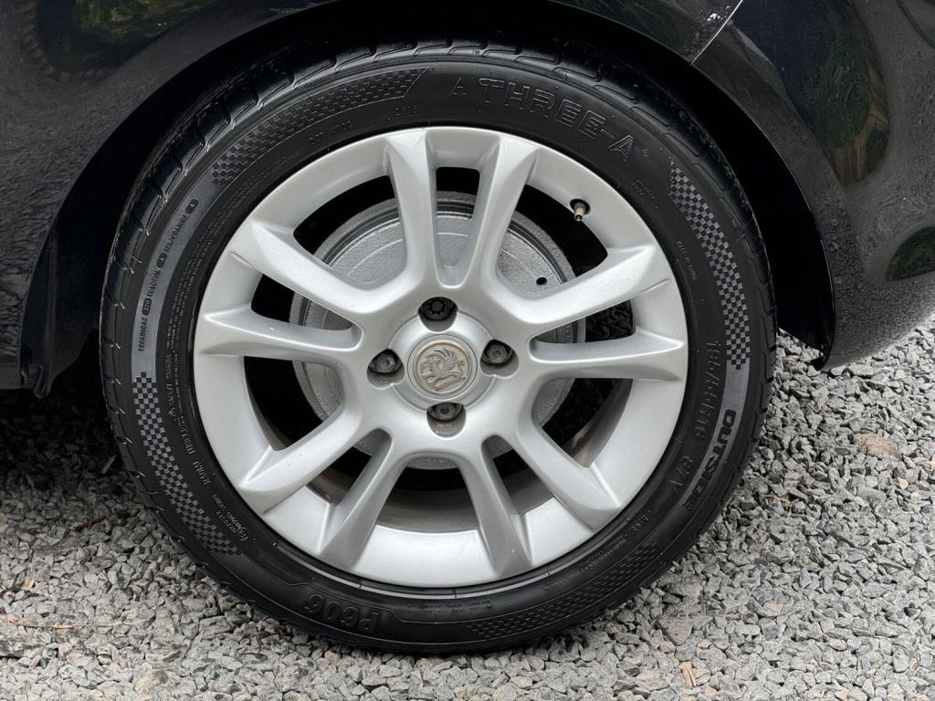 VAUXHALL CORSA 1.4i 16v SXi 3dr 2009