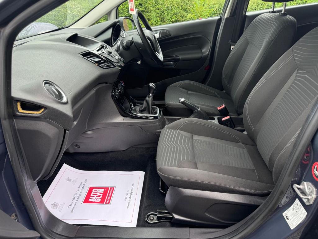 FORD FIESTA 1.5 TDCi Zetec Euro 5 5dr 2014