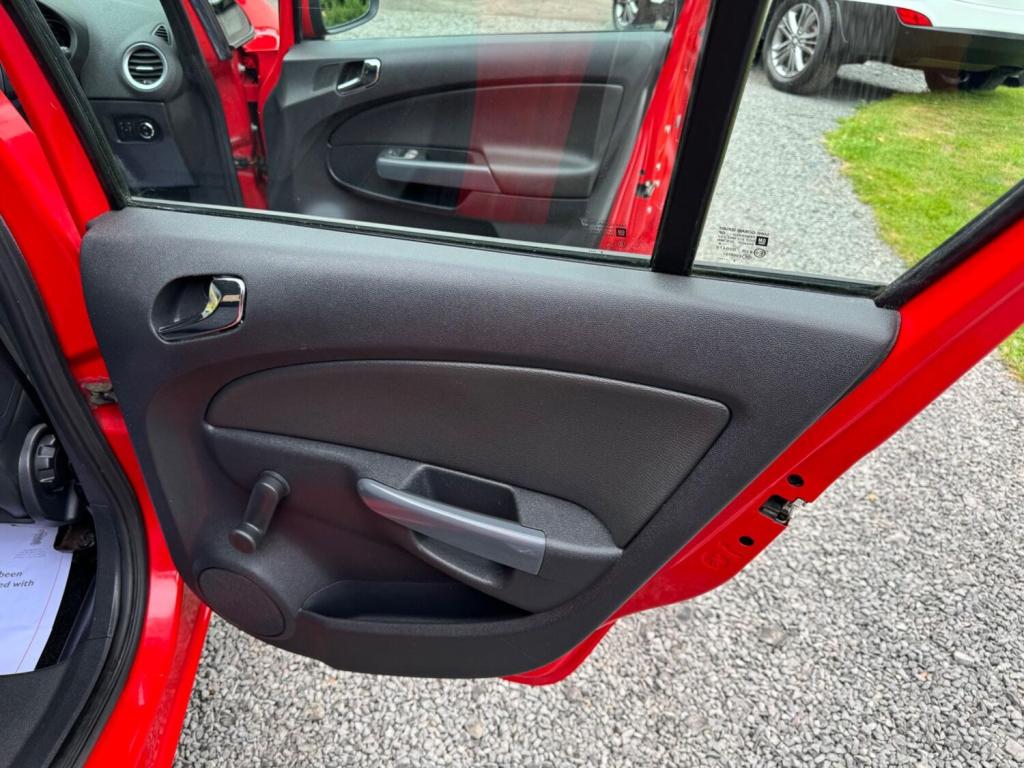 VAUXHALL CORSA 1.4 16V SE Euro 5 5dr 2012