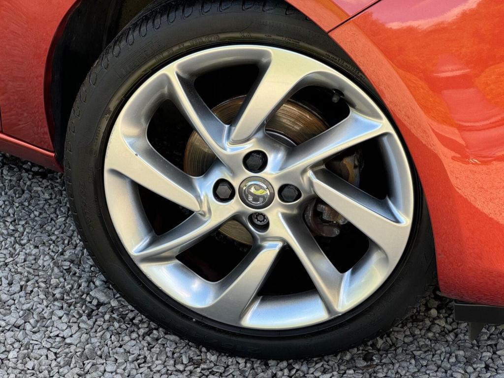 VAUXHALL ADAM 1.4 16v JAM Euro 5 3dr 2013