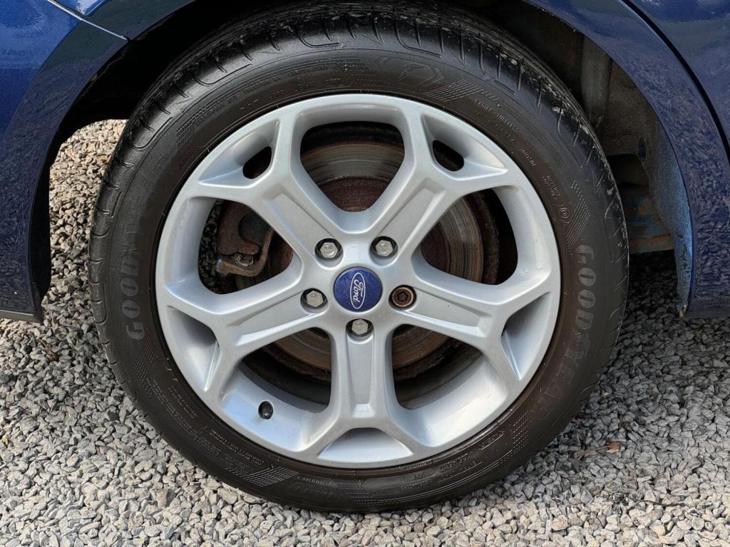 FORD MONDEO 2.0 TDCi Titanium 5dr 2009