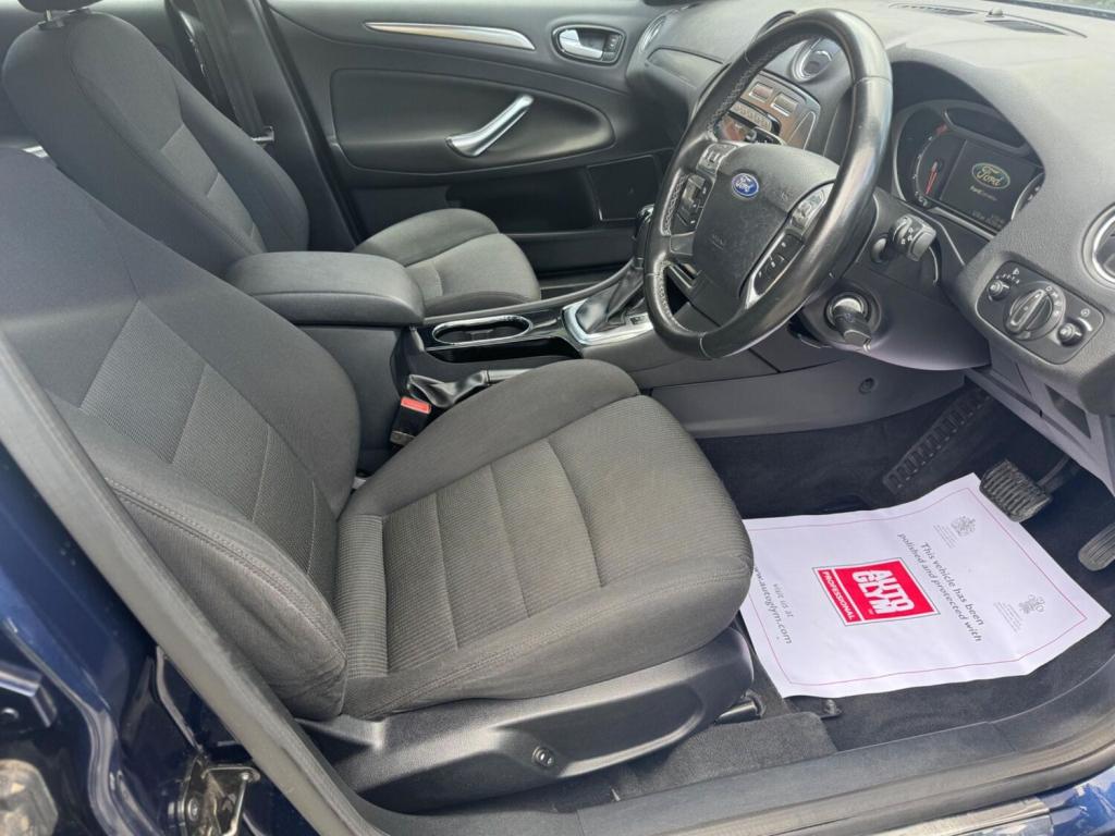 FORD MONDEO 2.0 TDCi Titanium 5dr 2009