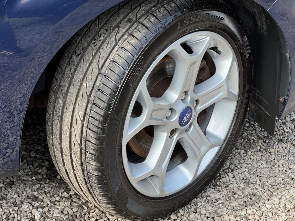 FORD MONDEO 2.0 TDCi Titanium 5dr 2009