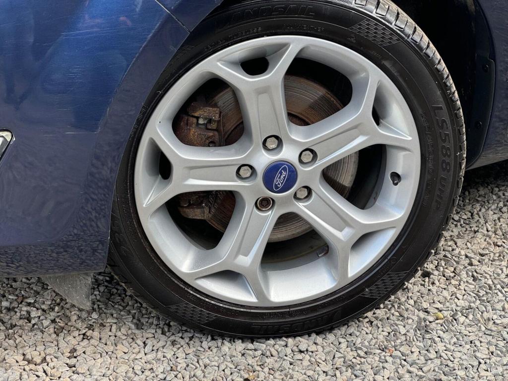 FORD MONDEO 2.0 TDCi Titanium 5dr 2009