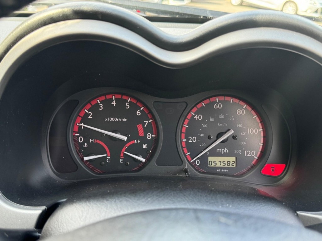 HONDA HR-V 1.6 i-VTEC 5dr 2004