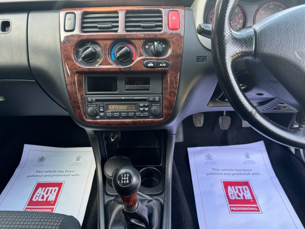 HONDA HR-V 1.6 i-VTEC 5dr 2004