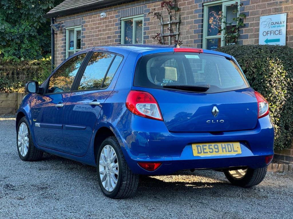 RENAULT CLIO 1.2 Dynamique Euro 4 5dr 2009