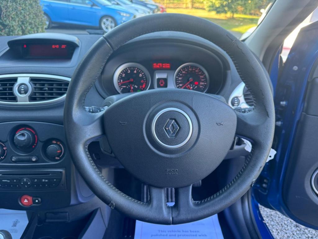 RENAULT CLIO 1.2 Dynamique Euro 4 5dr 2009