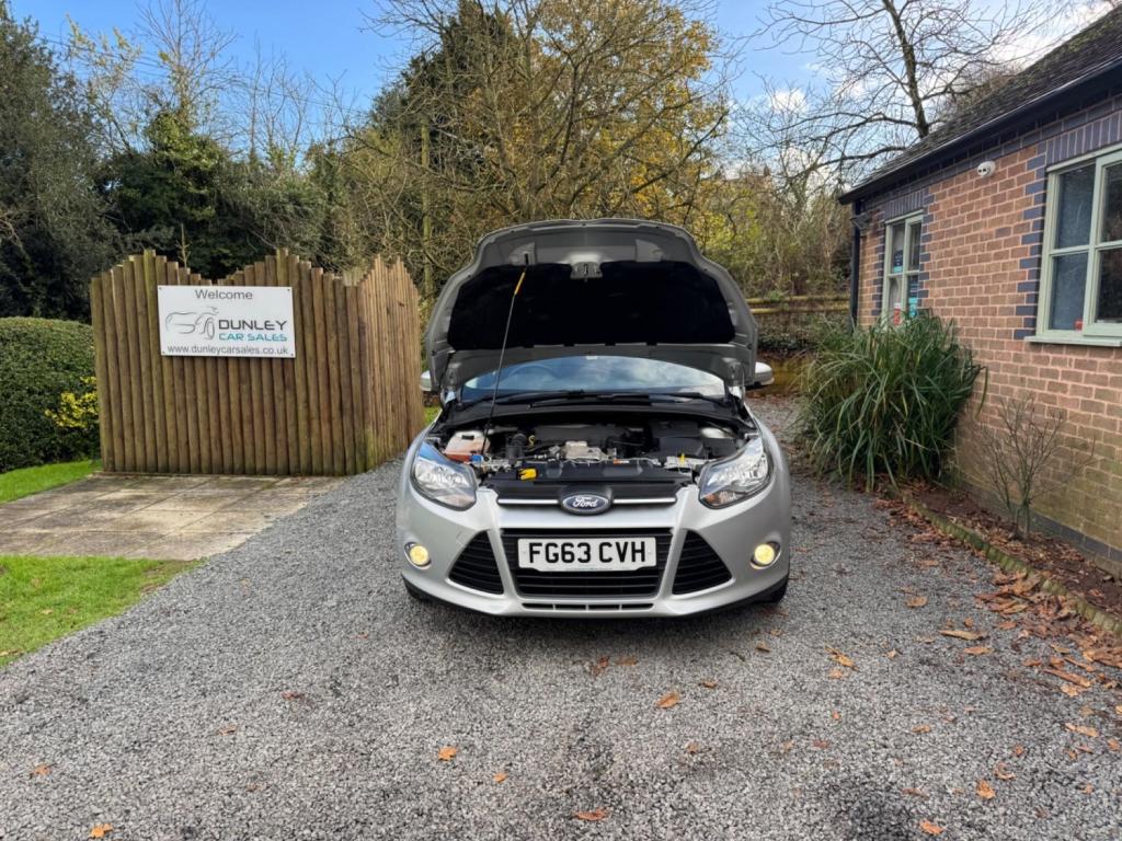 FORD FOCUS 1.0T EcoBoost Zetec Euro 5 (s/s) 5dr 2013