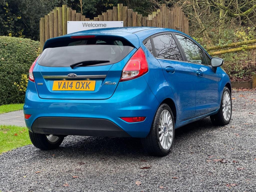 FORD FIESTA 1.0T EcoBoost Titanium Euro 5 (s/s) 5dr 2014