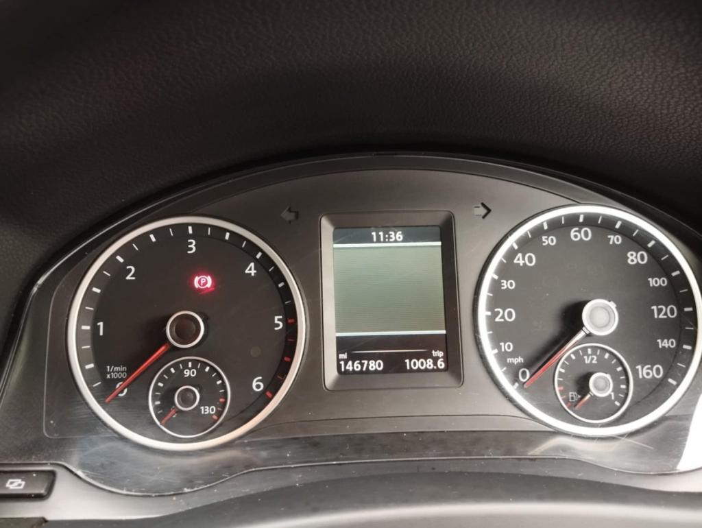 VOLKSWAGEN TIGUAN 2.0 TDI Sport 4WD Euro 5 5dr 2012