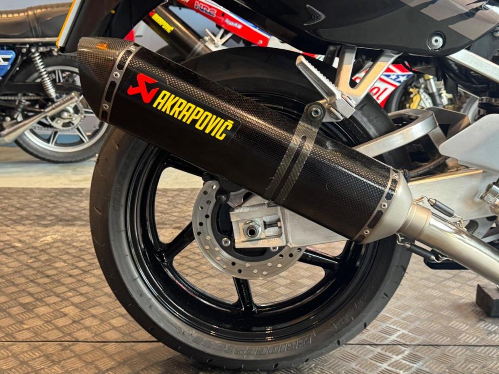 HONDA CBR900RR Fireblade  1992