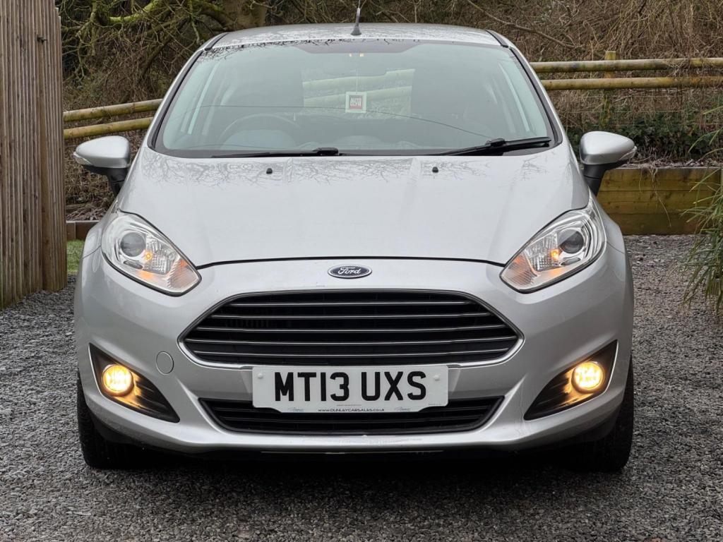 FORD FIESTA 1.0T EcoBoost Zetec Euro 5 (s/s) 3dr 2013