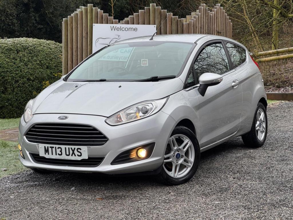FORD FIESTA 1.0T EcoBoost Zetec Euro 5 (s/s) 3dr 2013