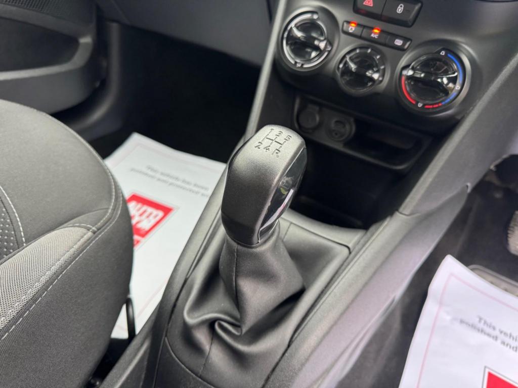 PEUGEOT 208 1.2 VTi PureTech Active Euro 5 5dr 2014