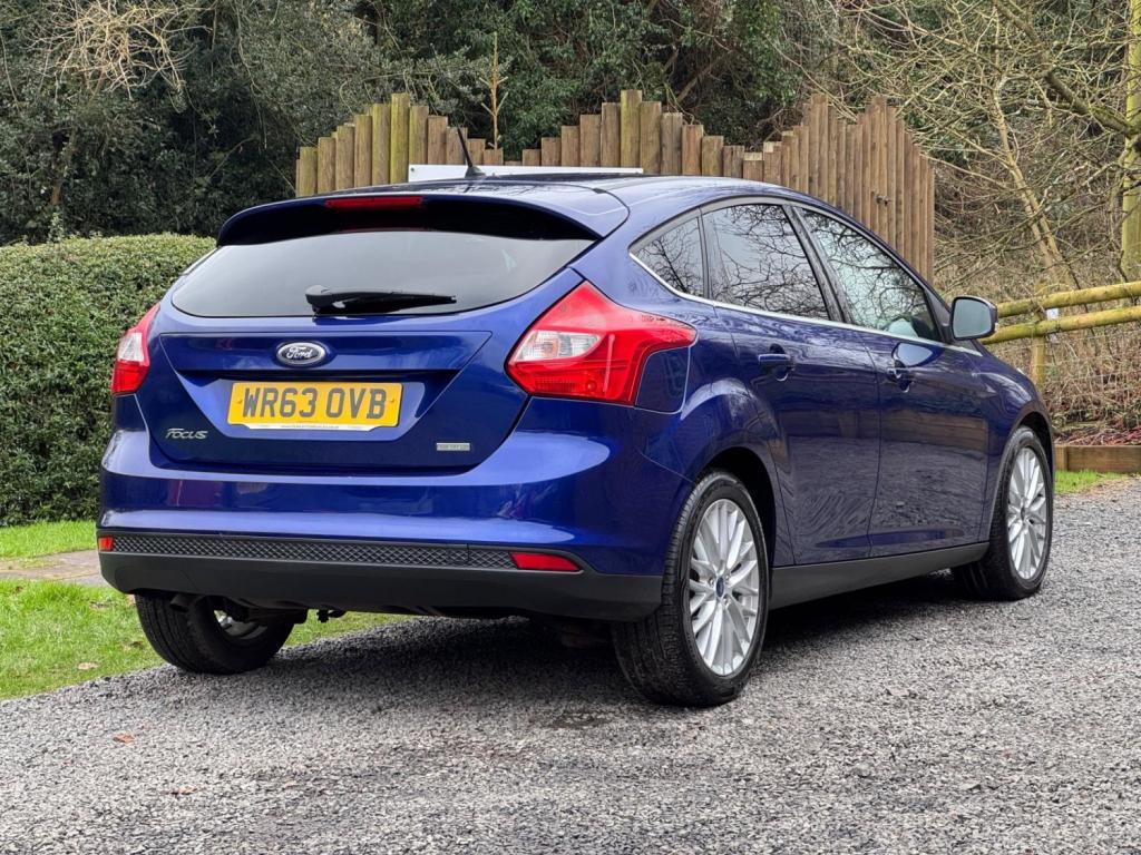 FORD FOCUS 1.0T EcoBoost Zetec Euro 5 (s/s) 5dr 2013