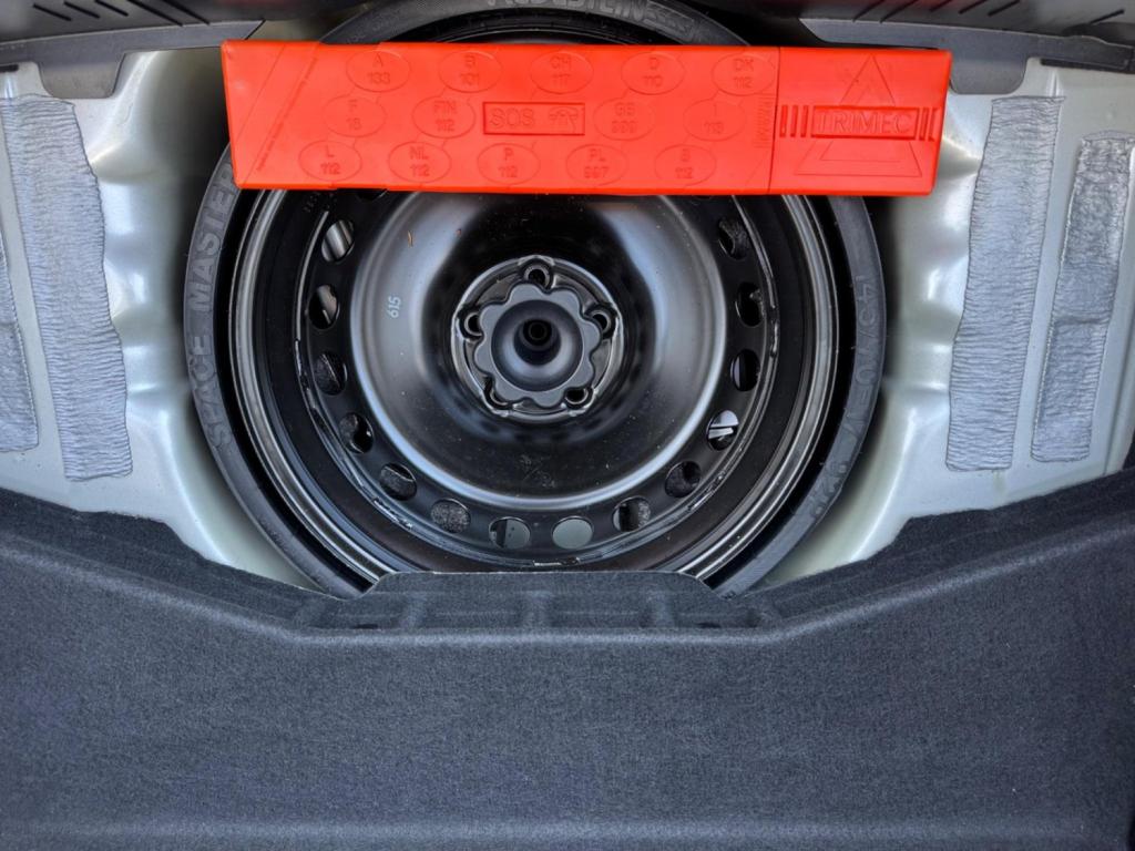 MERCEDES-BENZ SLK 1.8 SLK200 BlueEfficiency AMG Sport G-Tronic+ Euro 5 (s/s) 2dr 2011