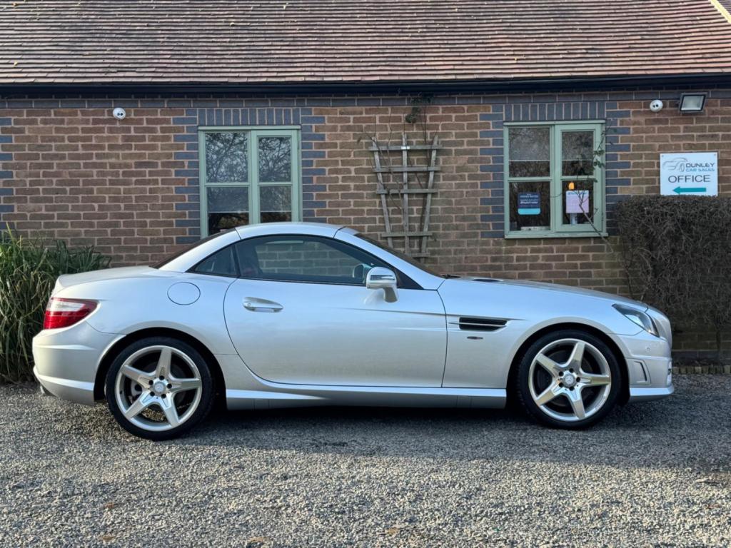 MERCEDES-BENZ SLK 1.8 SLK200 BlueEfficiency AMG Sport G-Tronic+ Euro 5 (s/s) 2dr 2011