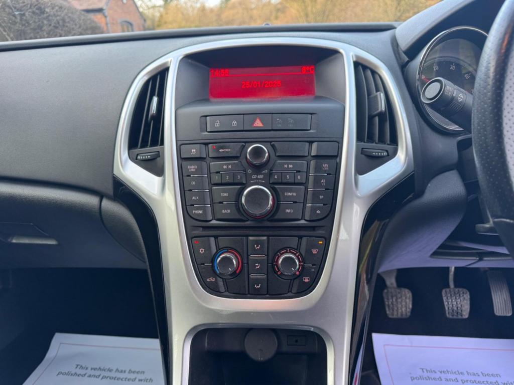 VAUXHALL ASTRA 2.0 CDTi ecoFLEX SRi Euro 5 (s/s) 5dr 2013