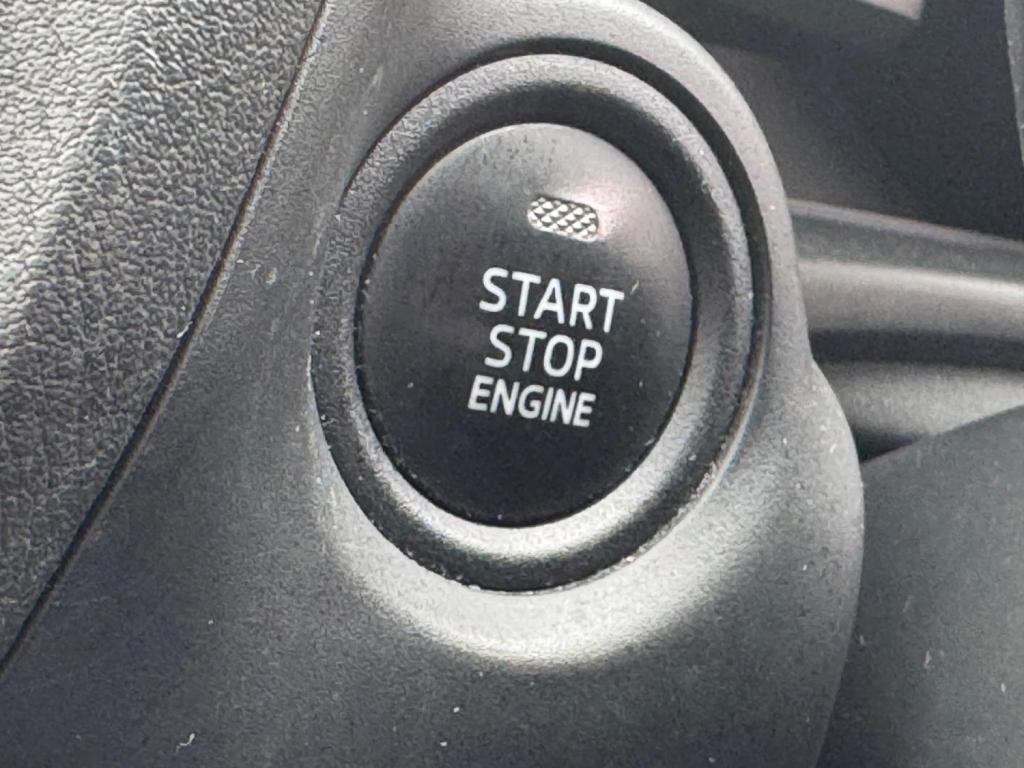 MAZDA MAZDA3 2.0 SKYACTIV-G SE-L Nav Euro 6 (s/s) 5dr 2015