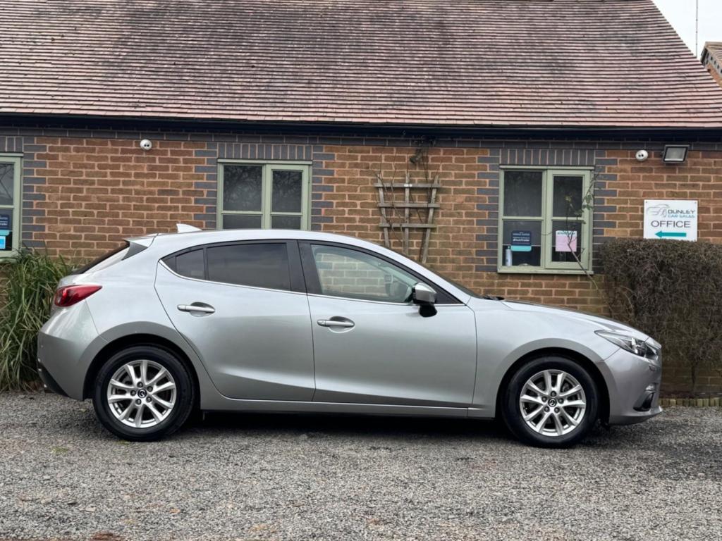 MAZDA MAZDA3 2.0 SKYACTIV-G SE-L Nav Euro 6 (s/s) 5dr 2015