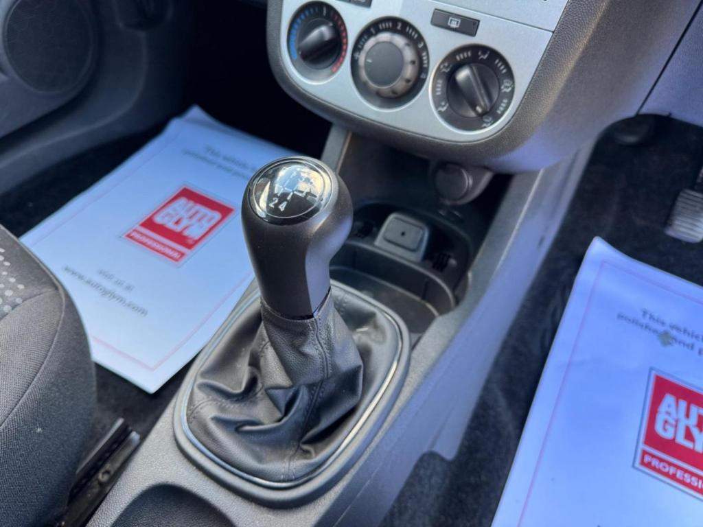 VAUXHALL CORSA 1.3 CDTi ecoFLEX S Euro 5 5dr (A/C) 2014