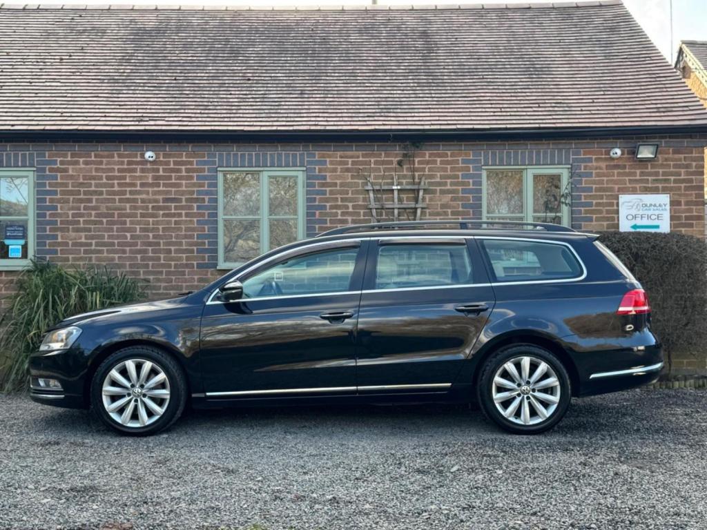 VOLKSWAGEN PASSAT 2.0 TDI BlueMotion Tech Highline Euro 5 (s/s) 5dr 2013